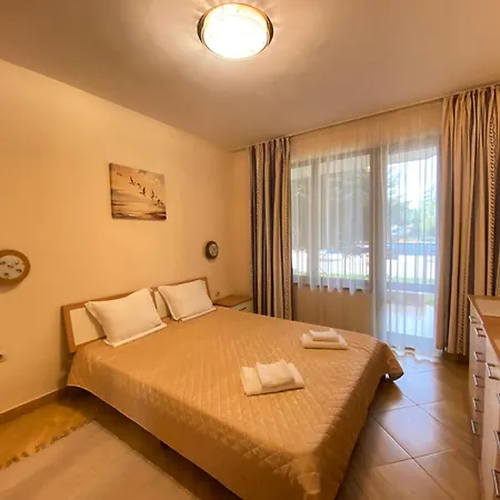 Complex Golden Dreams Apartment Sunny Beach